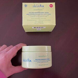 Skinfix resurface+ AHA/BHA renewing body cream, 296 mL e 10 fl. oz